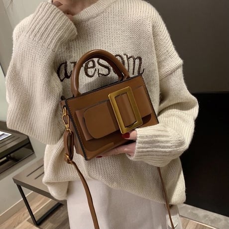 ビッグバックル ショルダーバッグ 3色展開