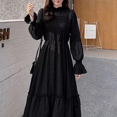 ギャザーデザイン フレアワンピース 2色展開