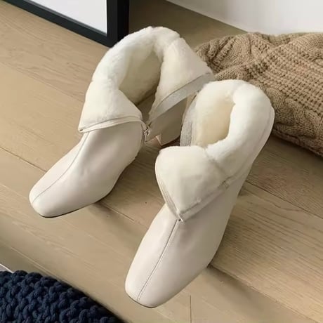 【裏起毛】ジッパーショートブーツ 2色展開