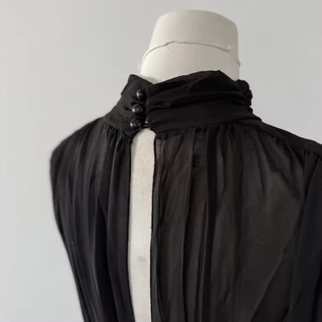 ホルターネックフレンチミニワンピース 2色展開