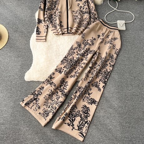 モダンフラワー ニットセットアップ 4色展開