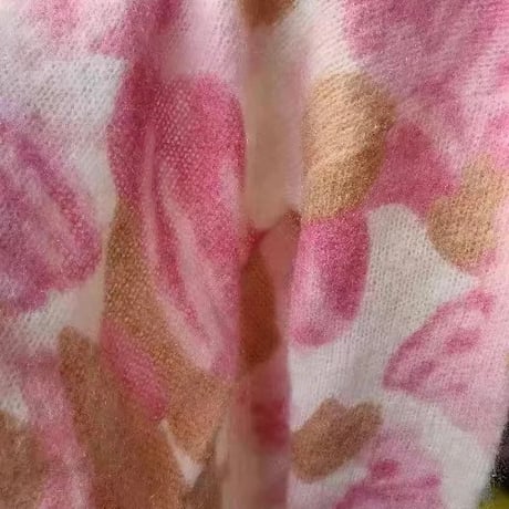 フラワーグラデーション ニット