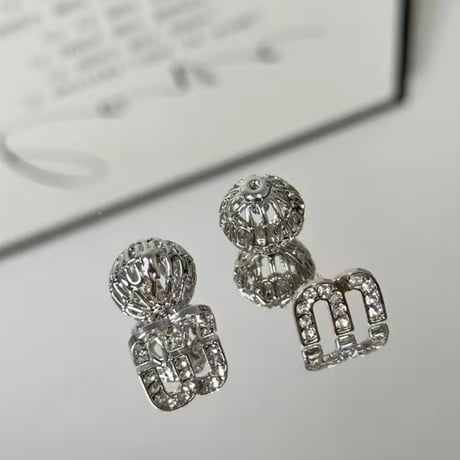 シルバーロゴボールピアス