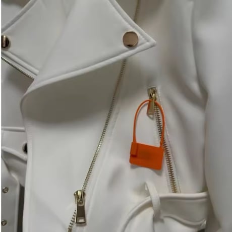 ジッパーショートジャケット 2色展開