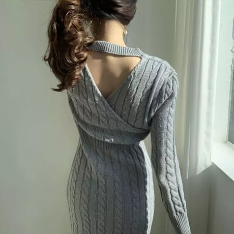 【前後着用可能】クロススリット ケーブルニットワンピース 3色展開