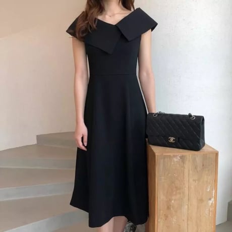 ビッグカラー ワンピース 2色展開