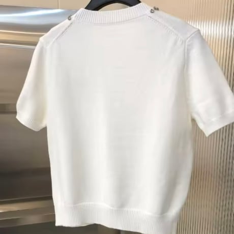 ビジューバタフライ ニットトップス 2色展開