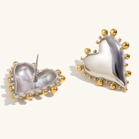 ゴールドドットハートピアス