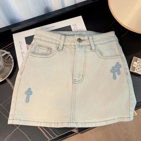 クロスステッチ デニムスカート