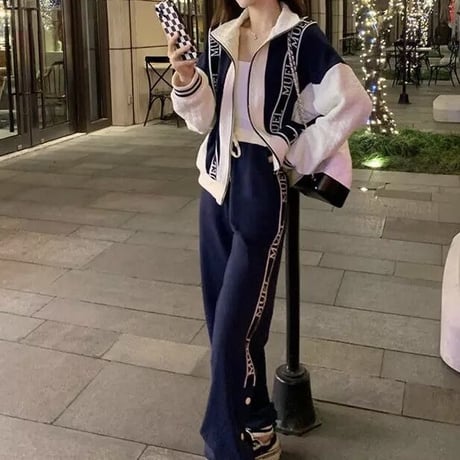 ロゴライン バイカラーセットアップ