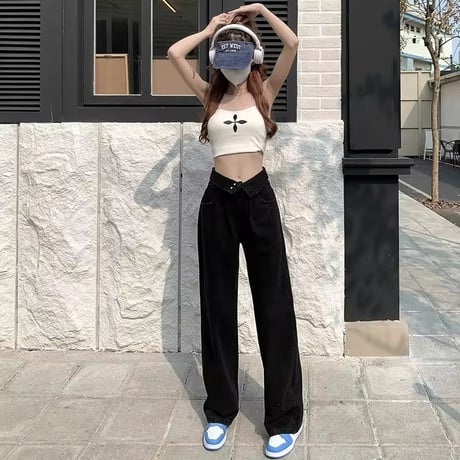ハイウエストブラックデニムパンツ