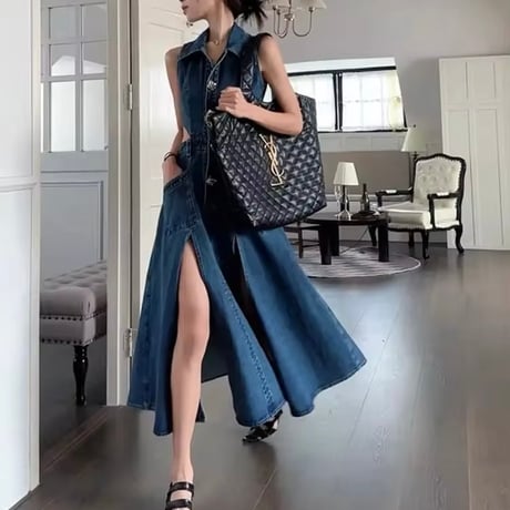 ニュアンスボタン スリットデニムワンピース