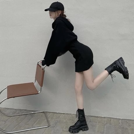 ブラックフーディ タイトスウェットワンピース