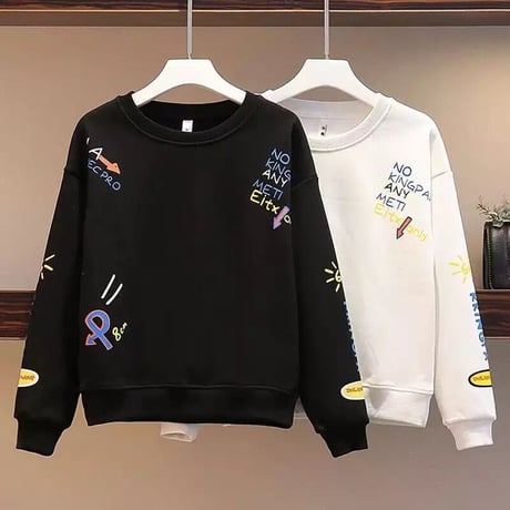 カラフルロゴステッチ トップス 2色展開