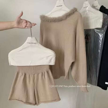 ポイントファーニットセットアップ 3色展開