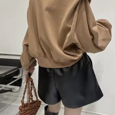 ビッグレタースウェットトップス 3色展開