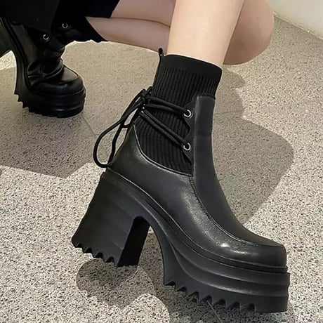 バックストラップ ハイソールショートブーツ 2色展開