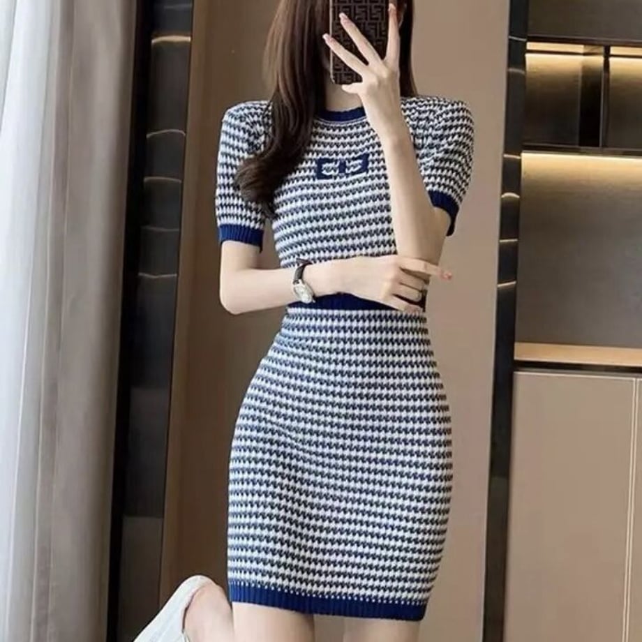 6450f4fda1a486087a4b5b4a