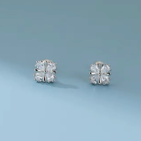 【Silver925】ミニフラワーピアス 2色展開