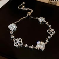 ジルコニアシルバーフラワーブレスレット