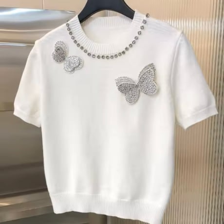 ビジューバタフライ ニットトップス 2色展開