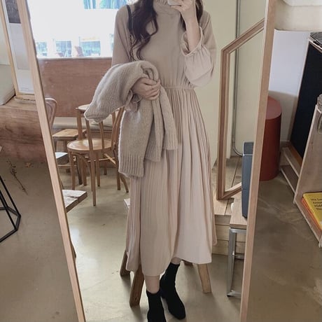 サンドレス プリーツシフォンワンピース 2色展開