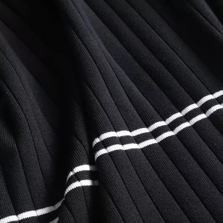リブニットラインスカート 2色展開