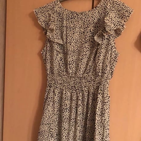フリルノースリーブ ドットワンピース 2色展開