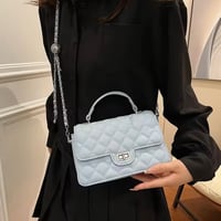 レザーキルティングチェーンバッグ 3色展開