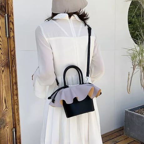 フリルレザー バケットバッグ 3色展開