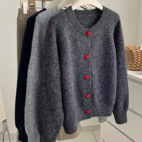 ハートボタンカーディガン 3色展開