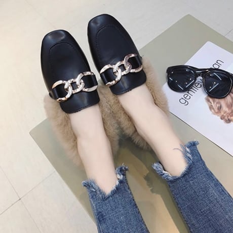 チェーンバックル ファースリッポン 2色展開
