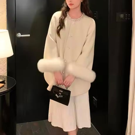ビジューネックファーコート 2色展開