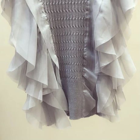 フリルステッチ ノースリーブニット 2色展開