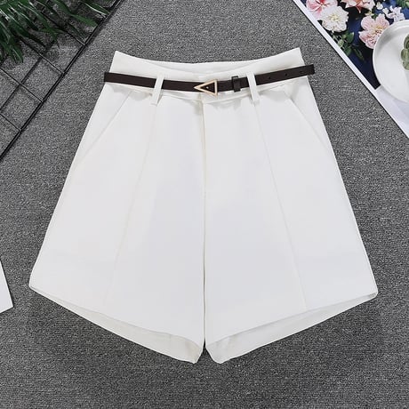 スリムベルト Aラインショートパンツ 3色展開