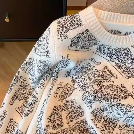 モダンデザインニット