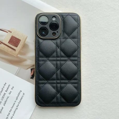 ゴールドエッジ キルティングiPhoneケース 2色展開