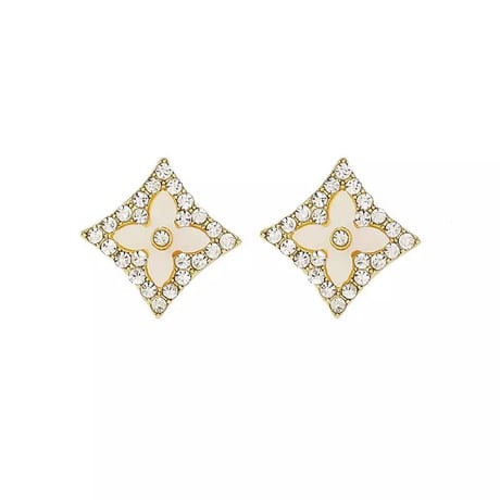 メタルジュエリー フラワーピアス