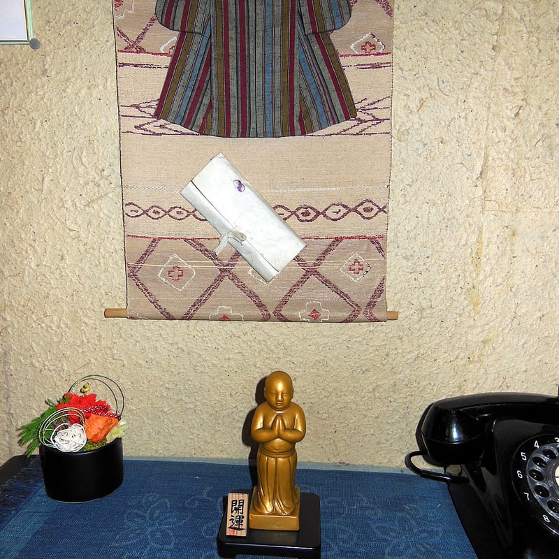 聖徳太子幼少の像　義峰作　共箱付　置物 聖徳太子幼少の像 義峰作 共箱付 置物