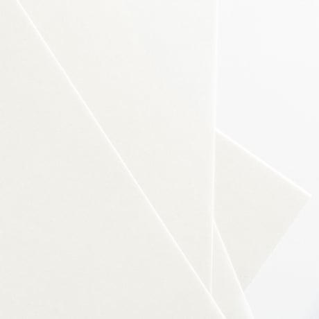 和紙 <美濃雁皮>　Washi Paper <MINO GAMPI>