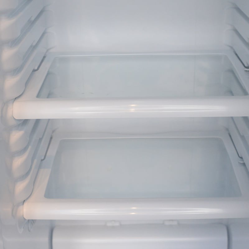 冷蔵庫・上部冷凍庫 225LLED照明 ガラス棚付き 冷蔵室庫内ガラス棚