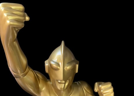ウルトラマン(perspective model)ゴールドVer.