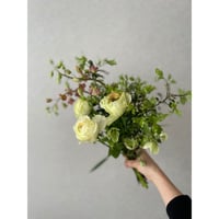 季節のお花お届け便 Sサイズ　６ヶ月コース