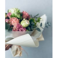 季節のお花のブーケ　￥6600
