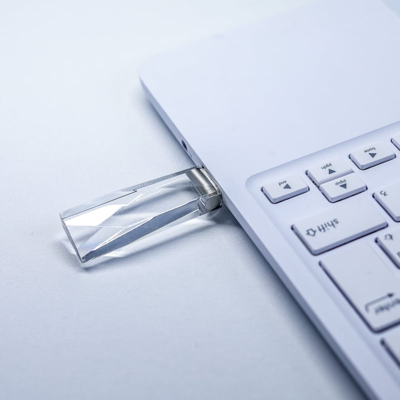 透明USBメモリ(64GB) Transparent USB memory stick | n