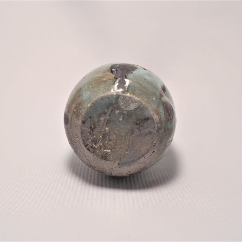 灰釉鉄彩 徳利 / Ash Glaze Iron-decoration Sake Bottle