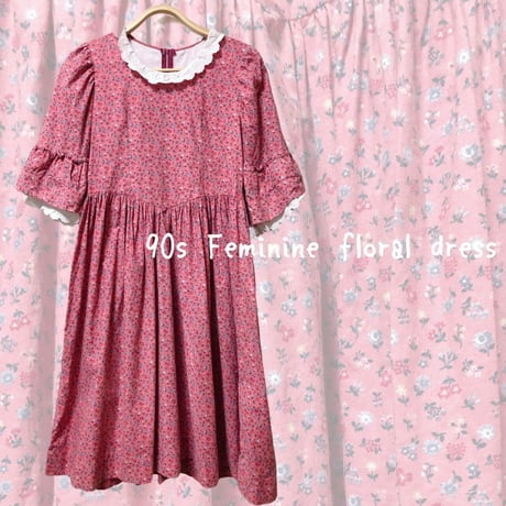 90s Feminine floral dress