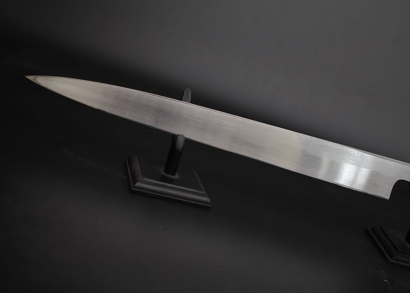 【希少】重房作 柳刃包丁 尺 鍛地/美しい刃文・鞘付木箱 希少】重房作 柳刃包丁 尺 鍛地/美しい刃文・鞘付木