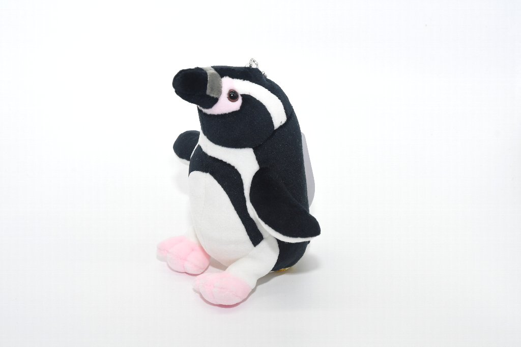 フンボルトペンギンのぬいぐるみボールチェーン | エビとカニの水族館