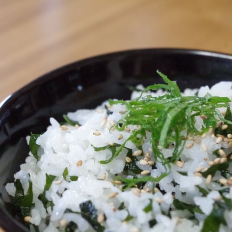 歯応え絶品！激安茎わかめと塩蔵わかめセット
